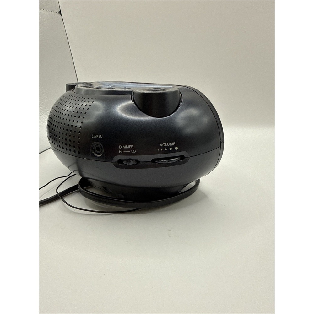 Timex XBBU T715 Redi-Set Dual Alarm Clock AM/FM Radio Large Red Digital Display - Picture 5 of 9